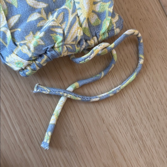 Lucky Brand Floral Boho Peasant Blouse Size Medium - Picture 4 of 6